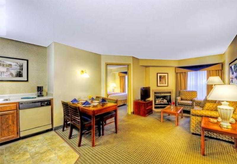 Residence Inn Boston Foxborough Exterior photo